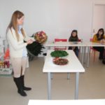 CEA realizou Oficina O Saber não Ocupa Lugar: Arranjos Natalícios 2 DSCF9120 1