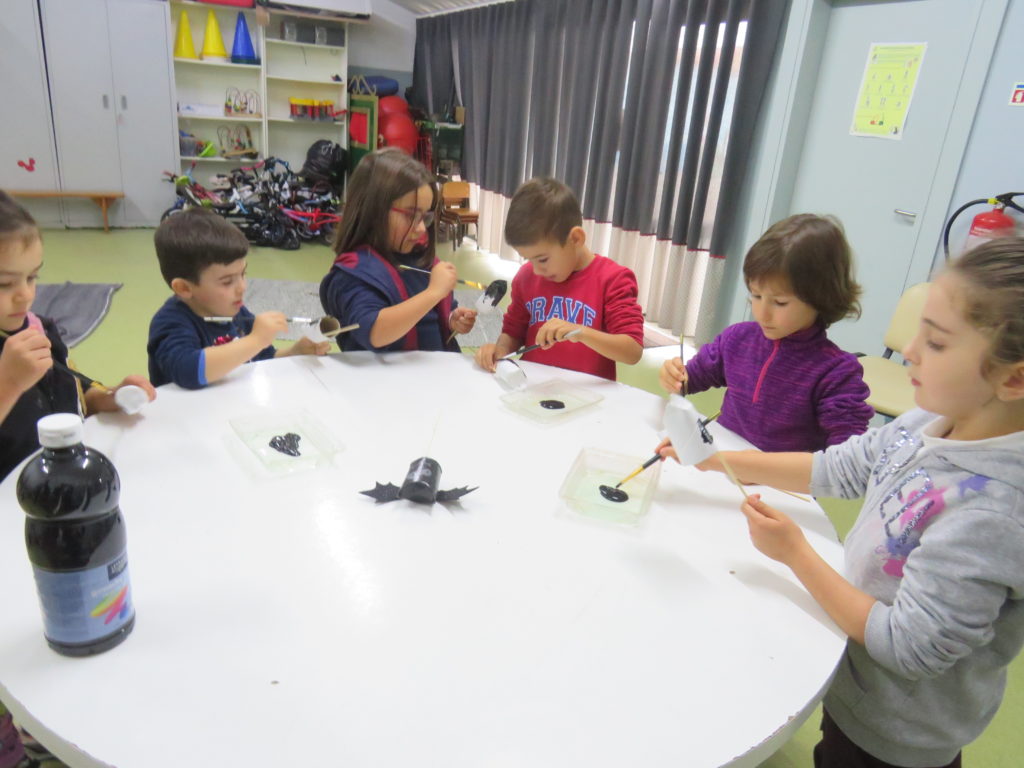 Jardim de Infância de Cepães participou na iniciativa “O morcego esquecido”! 3 IMG 3215