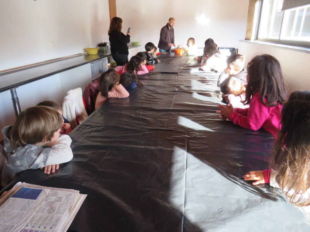 JI de Belinho participa na Oficina “Vamos Reciclar Papel” 3 IMG 3996